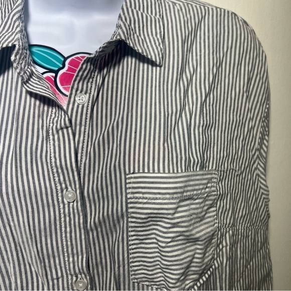 A New Day White Striped Button Down Shirt Sleeves Rolled Up - Picture 2 of 4